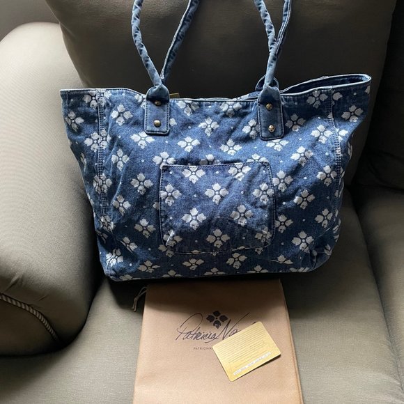 Patricia Nash ROTHLEY Logo Cotton Tote in LIGHT BLUE - Picture 3 of 8